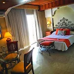 Polamar ホテル 3*