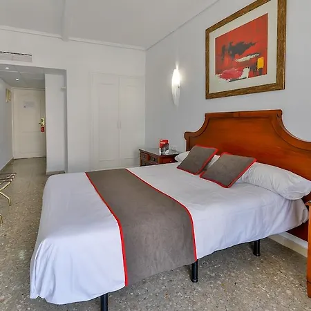 Hotel Polamar 3*